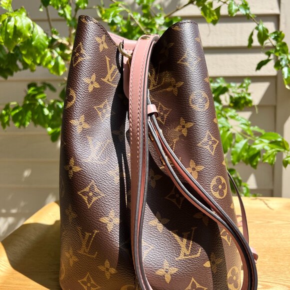 Authentic Louis Vuitton NéoNoé MM Crossbody Bucket Bag Rose Poudre - Picture 2 of 10